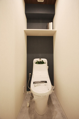 【トイレ】 | アンビシャス鎗屋町 | シンプルで使いやすいトイレです