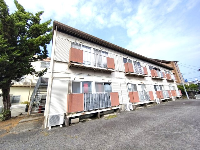 石川ハイツの外観