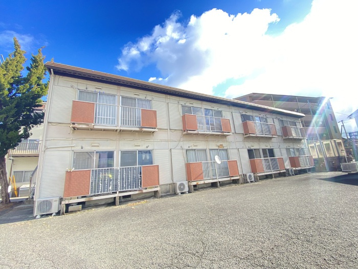 石川ハイツの外観