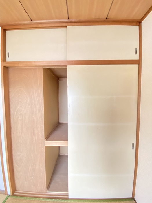 石川ハイツの収納