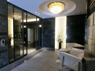 【エントランス】