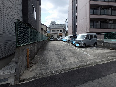 サンクリーン№1駐車場の外観