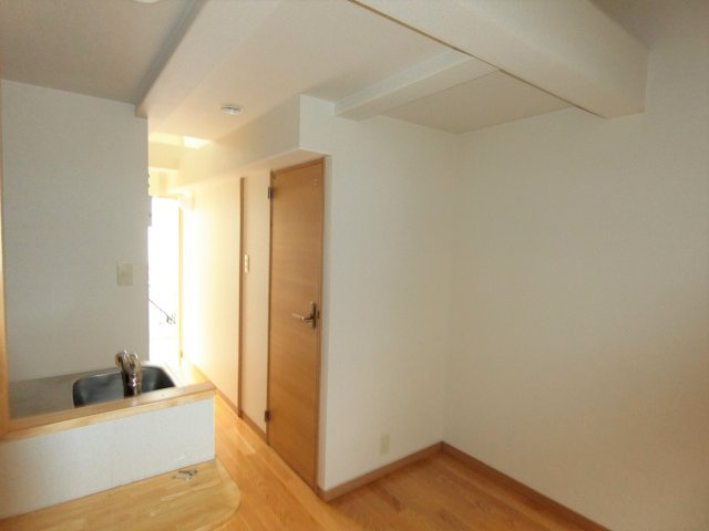 インベスト戸越公園の居間・リビング