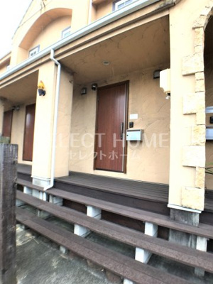 【エントランス】 | ＣＡＲＯ　ＧＥＮＴＥ | 落ち着いたエントランスです