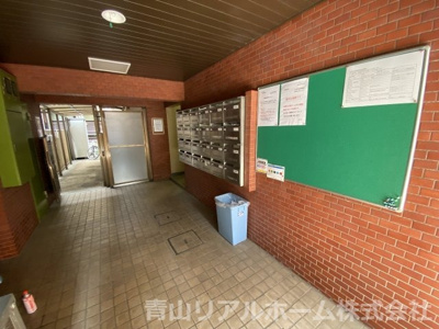 【ロビー】 | ドム三軒茶屋