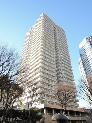 【外観】 | パークシティ新川崎・西三番街D棟 | 横須賀線「新川崎」駅徒歩4分！敷地内に生活利便施設多数。
16階北東角部屋につき眺望・風通し良好です。