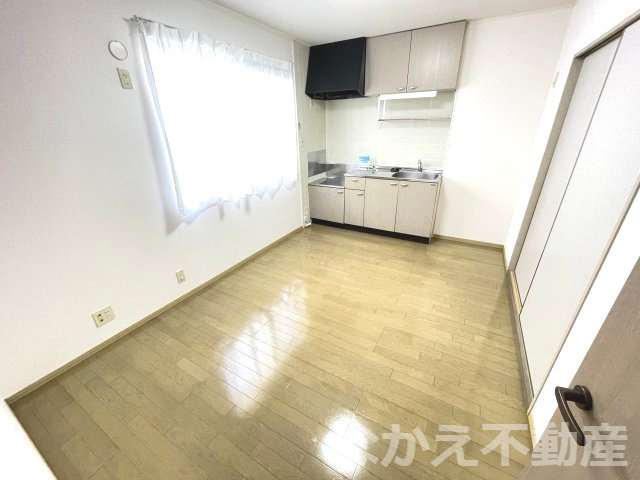 【居間・リビング】 | 使いやすい居間です