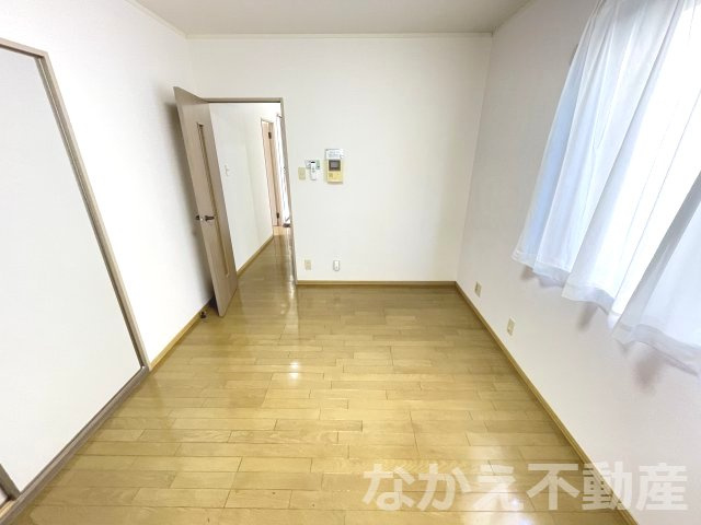 【寝室】 | 使い勝手のいい寝室です