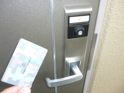 【セキュリティ】 | メゾフォルテ | 鍵はカードキーです♪