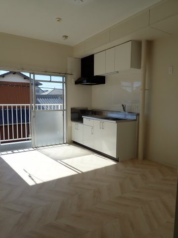 【キッチン】 | 日当たり良好です