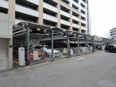 【駐車場】 | センターフォートＨ棟 | 機械式駐車場