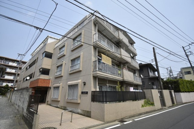 【外観】 | エスペランサ城郷 | 角部屋・二面採光につき風通し良好です。
家事の負担を軽減出来る食洗機・浴室乾燥乾燥機や快適に暮らせるエアコン設置。