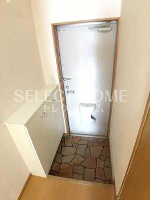 【玄関】 | シャトーリ幸田 | シンプルで使いやすい玄関です