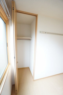 【収納】 | ロジュマン ミヤカイドウＡＢ | ※同物件、反転タイプの写真です。