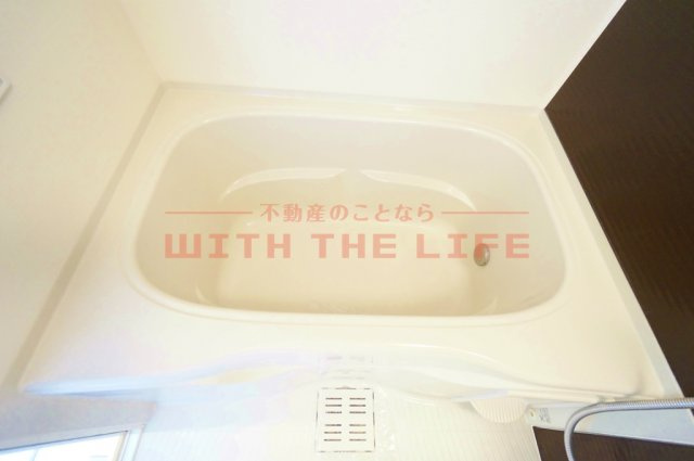 ユニヴァリィサクセス【10,000円キャッシュバック対象物件】の浴室|ゆったり過ごせるお風呂です