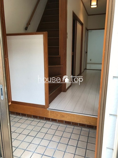 【玄関】 | 西宮市小松南町3丁目　貸家