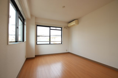 【洋室】 | ヘレンド5