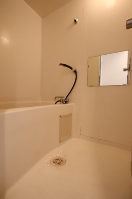 【浴室】 | ヘレンド5