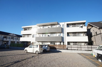 【外観】 | カーサ　ビアンカ | 南側の外観です。