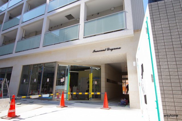 イノセント堂山　仲介手数料無料のエントランス