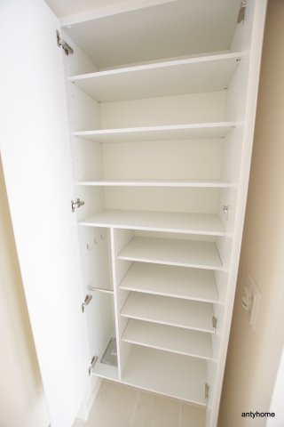 イノセント堂山　仲介手数料無料の収納