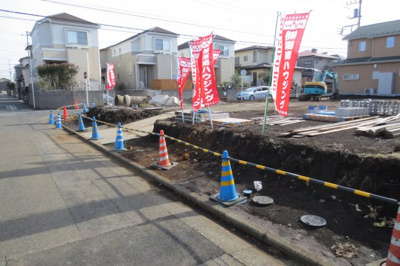 【前面道路含む現地写真】 | 値下げしました　人気の亀井野3丁目【売主】建築条件無売地 | 前面道路含む現地写真です