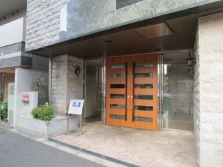 【エントランス】