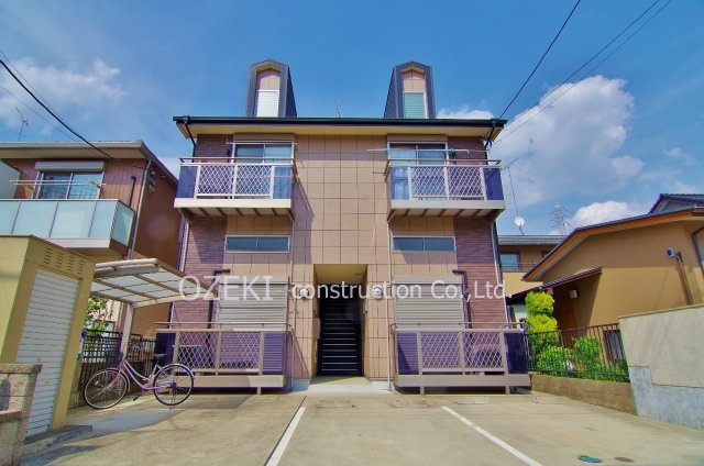 ハイシックスコートの外観