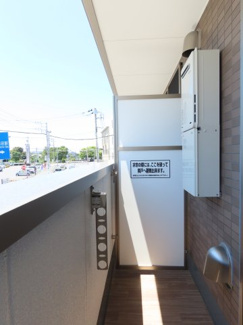 【バルコニー】 | b.b.maison | 日当たりも良好でお洗濯物もよく乾きます☆