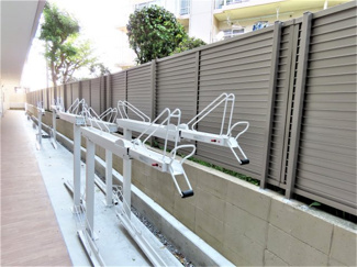 【その他共用部分】 | b.b.maison | 駐輪スペースもあります♪