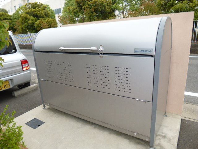 ソルフィオーレAのその他共用部分|敷地内専用ゴミステーション