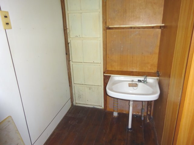 唐津市熊原町の一戸建ての洗面所