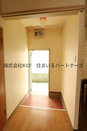 リバーサイド東合川の設備|シンプルで使いやすい玄関です