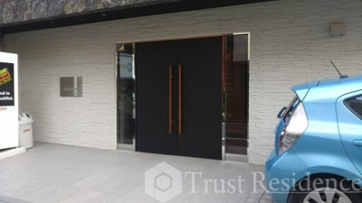 【エントランス】 | ARTESSIMO REVE