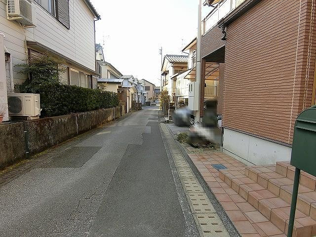 高知市旭天神町の前面道路含む現地写真