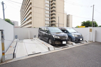 【駐車場】