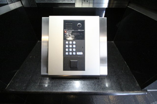 【その他共用部分】 | 安心のオートロックを完備。モニター付インターホンが嬉しいです♪