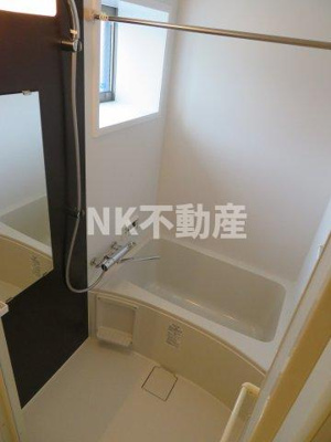 【浴室】 | セレニティ松原（吉田賃貸） | ゆったり過ごせるお風呂です