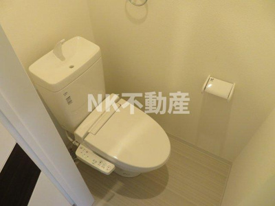 【トイレ】 | セレニティ松原（吉田賃貸） | シンプルで使いやすいトイレです