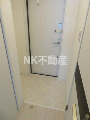 【玄関】 | セレニティ松原（吉田賃貸） | 明るい玄関です