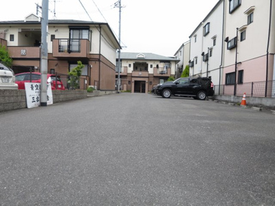 【駐車場】 | サンビレッジ・なかもり（河内小阪賃貸） | 駐車場です