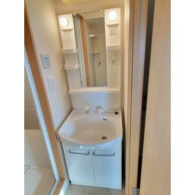 レークサイド神水の独立洗面台