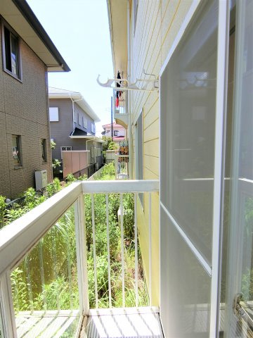 パープルコートのバルコニー