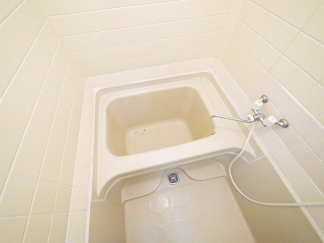 マンション　ヒライの浴室|日々の暮らしに欠かせないお風呂です