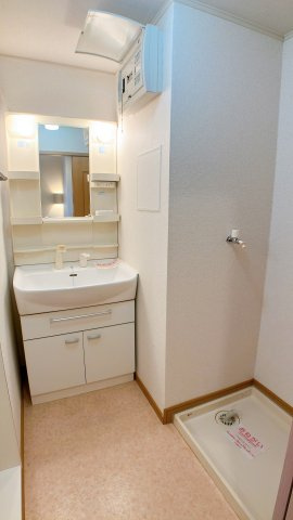 ソレアードの洗面所