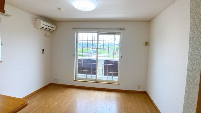 ソレアードの居間・リビング