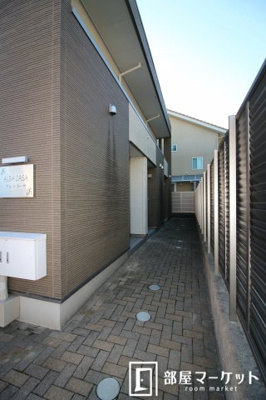 【エントランス】 | アルバ・カーサ