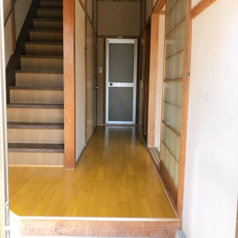 日浅住宅の玄関|ゆったりとした玄関です