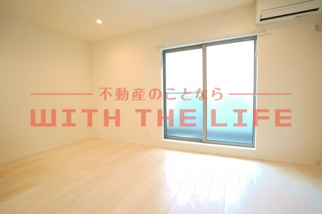 シャンテ・ローズ【キャッシュバック対象】の居間・リビング|ゆったりとした居間です