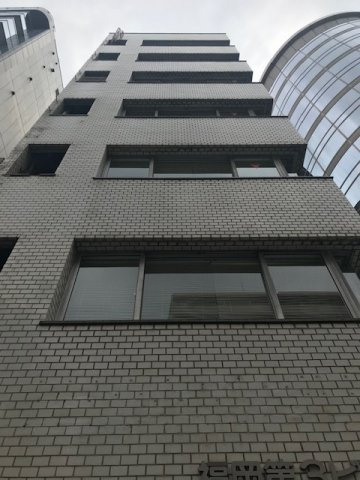 福岡第３ビルの外観